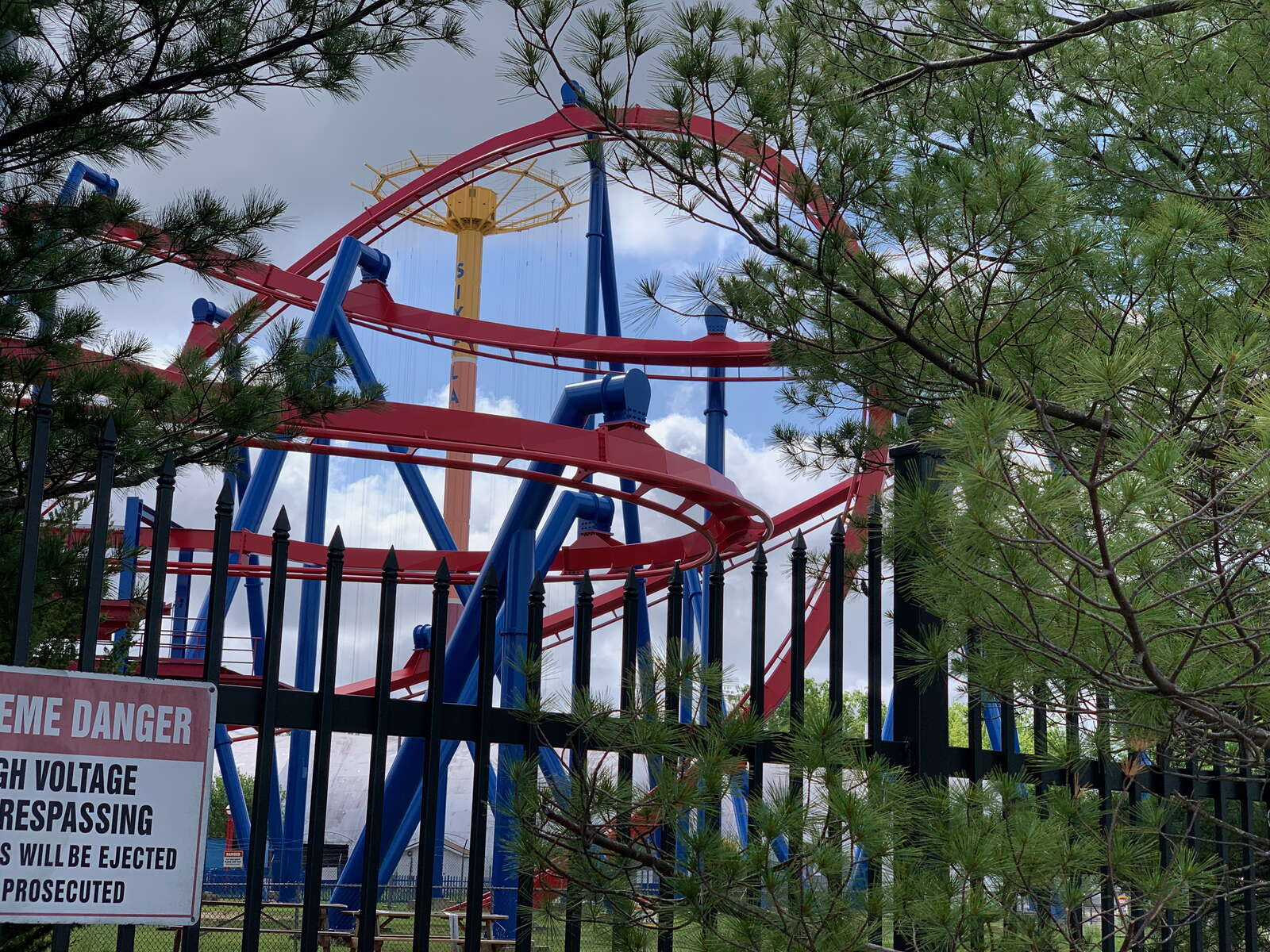 Superman: Ultimate Flight Photo - Superman @ Great Adventure